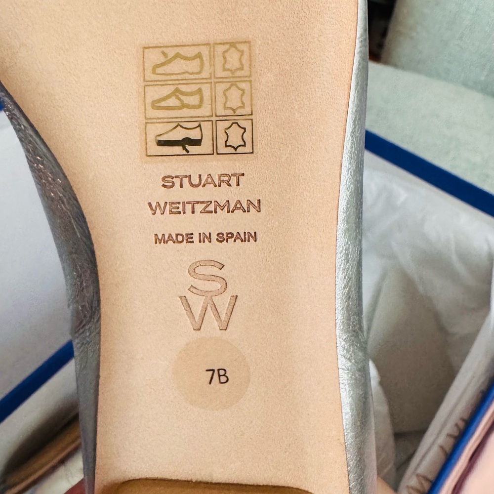 Stuart Weitzman Metallic Lina Point Silver Flats - Picture 8 of 13